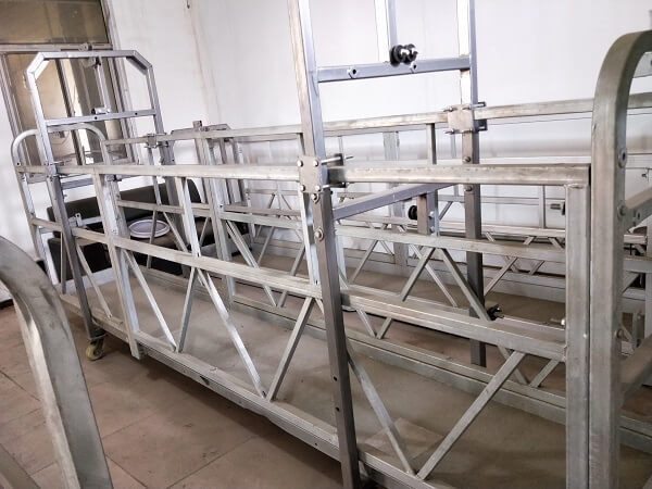 suspended platform scaffolding