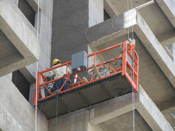 suspended scaffolding platform